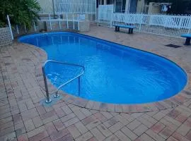 Ideal location - Pool & Tennis Court, Fine Dining