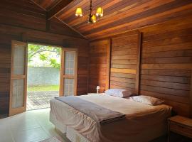 Quintal da Serra - Ofuro e ar condicionado, Hotel in Morretes