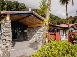 Haka House Franz Josef