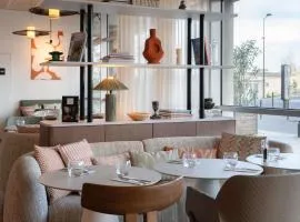 巴黎塞納河畔伊夫里美居酒店