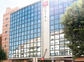 ibis Issy les Moulineaux "Val de Seine", hotell sihtkohas Issy-les-Moulineaux