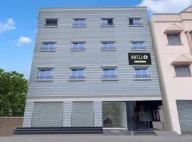 Hotel O Vijayawada Near Railway Station