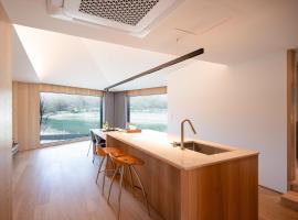 디여라, hotel u gradu Andong