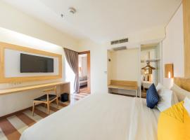 The ONE Legian, hotel di Legian