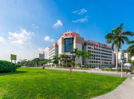 Shenzhen Airport International Hotel Shenzhen Bao'an International Airport Branch - Free Shuttle Bus to Shenzhen Bao'an International Airport, готель у Шеньчжені