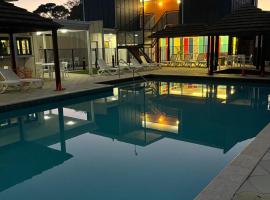 Townhouse 7 - Located at FOOTPRINTS PRESTON BEACH RESORT, hotel i Preston Beach