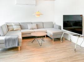 Cozy Home In Nykøbing M With Wifi、Tæbringのホテル