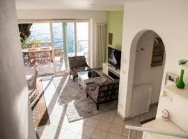 Villa Vinessa beachfront retreat