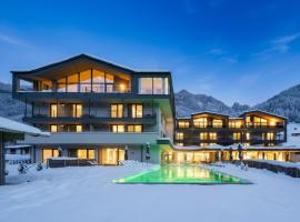 ELVA PREMIUM APARTMENT HOTEL inklusive Sommerpass STUBAI SUPER CARD, hotel con pileta en Neustift im Stubaital
