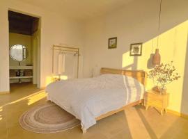 Dishang堤上茶居, hotel u gradu Tianmen