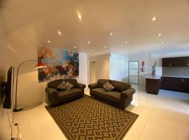 Bula Bliss Nadi - 2 Bedroom Apartment with Mountain View, hotel sa Nadi
