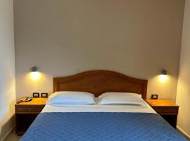 Hotel Futuro, hotel em Aversa