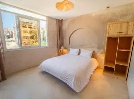Nomayasurfhousetamraght