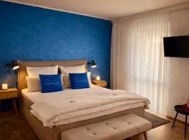 Mein Träumchen Apartements- 5 Blau stillvoll und zentral übernachten
