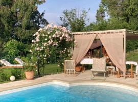 Escale sur la C&ocirc;te, medenc&eacute;vel rendelkező hotel Porrentruy-ben