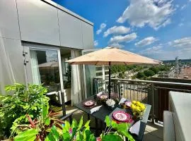 Contemporary Bromley Penthouse with Balcony