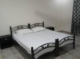 Zahra Suites, hotell i Elephant Island