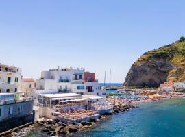 Roccobarocco Boutique Hotel, hotel em Sant'Angelo D'Ischia