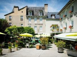 Hotel Le Lion d'Or, hotel en Saint-Geniez-dʼOlt