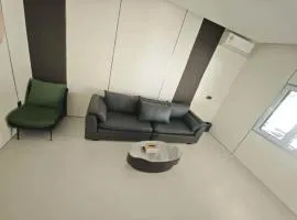 安屿泳池别墅度假村