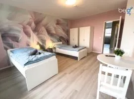 BEGE APARTMENTS FlatNest