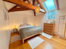 Maisonnette du Cèdre, hotel in Soisy-sous-Montmorency