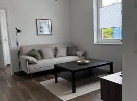 Moderne Ferienwohnung, separater Eingang, Neubau, Smart Tv & Wifi & Kaffemaschine inklusive