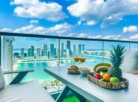 Sensational direct Sea, AIN View and Palm Jumeirah in Dubai Marina