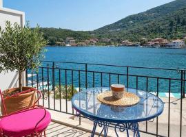 Sivota Panorama Apartment with Stunning Sea Views, hotel v destinácii Syvota
