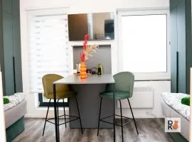 Studio-Apartament 104 free Parking Domus Kushal