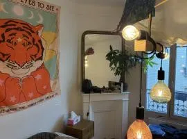 Bright apartment in Pantin near Paris