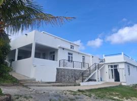 Ô Bercail du Sud-Hibiscus chez Jeannette, Hotel in Mt Bois Noir