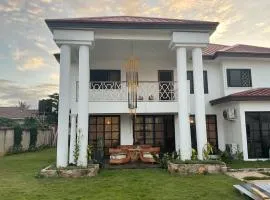 Executive 6-Bedrooms in Accra-Tse Addo