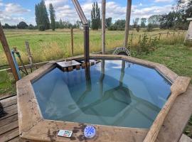 Estancia El Roble، فندق في Pichil