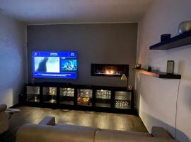 William House, oasi di relax with terrace Milano Rho Como Monza, מלון בלימביאטה