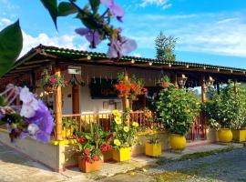 FINCA HOTEL DON JULIO, hotel di Santa Rosa de Cabal