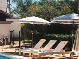 Elviria Hills Living