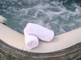 אירוח תמר, Hotel in Kirjat Schmona