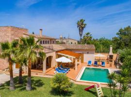 Cas Padrins De Campos, hotel a Campos