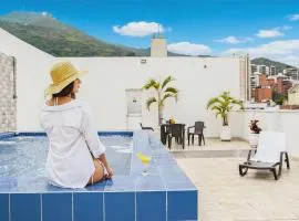 TAMA Hotel Granada Real Cali