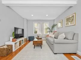 Boston Condo With FREE Parking