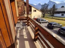 Small Cozy Nest In Morillon