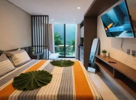 AQ03-Belíssimo flat c/terraço a poucos mts do mar