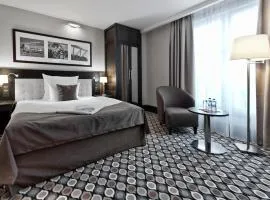 Red Baron Hotel & Restaurant