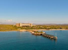 Concorde Luxury Resort & Casino: Vokolidha şehrinde bir otel