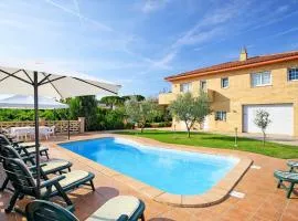 Catalunya Casas Tranquil Costa Brava Retreat with private suite!