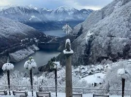 Cà Armonia 1 Lake & Mountain View Apartment