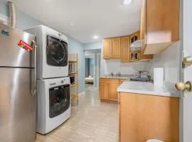 Comfortable Westside Vancouver Stay