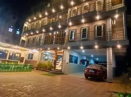 Hotel Tropical Inn near Downtown