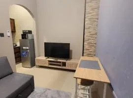 Cozy, Tiny, Retreat Studio in a prime location